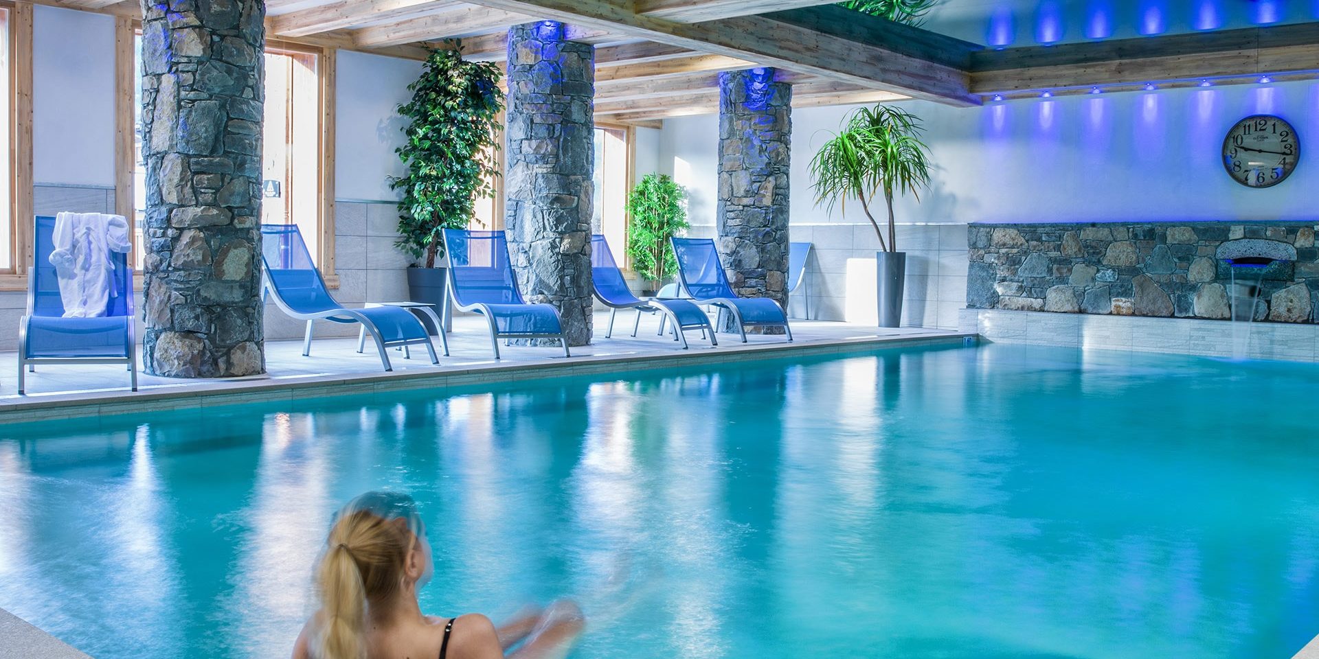 CGH Les Chalets de Layssia Samoens Le Grand Massif Frankrijk wintersport skivakantie luxe zwembad wellness Spa ontspannen zwemmen luxe