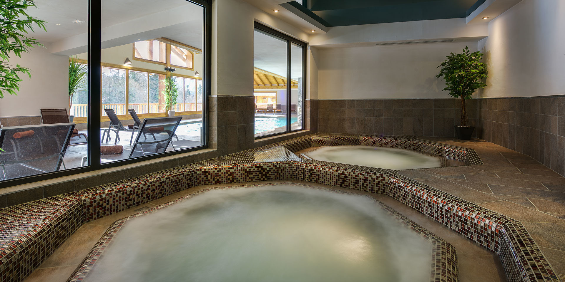 CGH Les Chalets de Leana Les Carroz Le Grand Massif Frankrijk wintersport skivakantie luxe Spa wellness jacuzzi bubbelbad ontspannen relaxen bijkomen