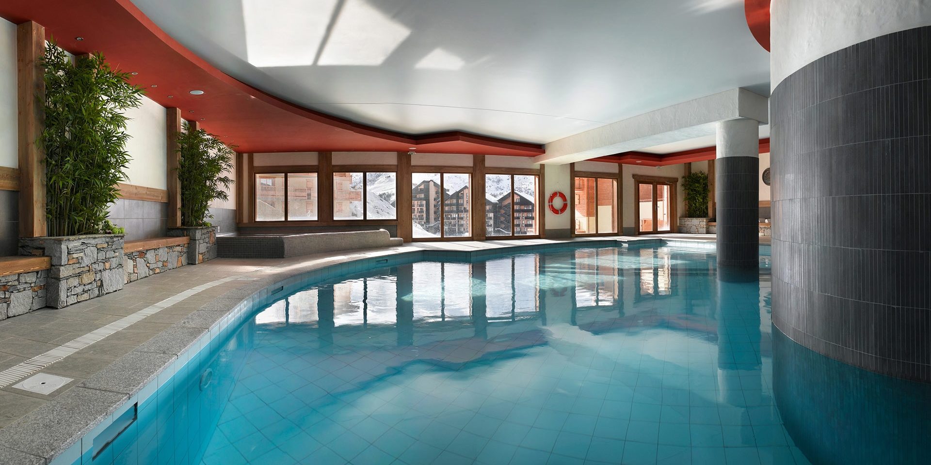 CGH Les Clarines Les Menuires Les 3 Vallees Frankrijk wintersport skivakantie luxe Spa wellness zwembad zwemmen jacuzzi ontspannen na dag skiën