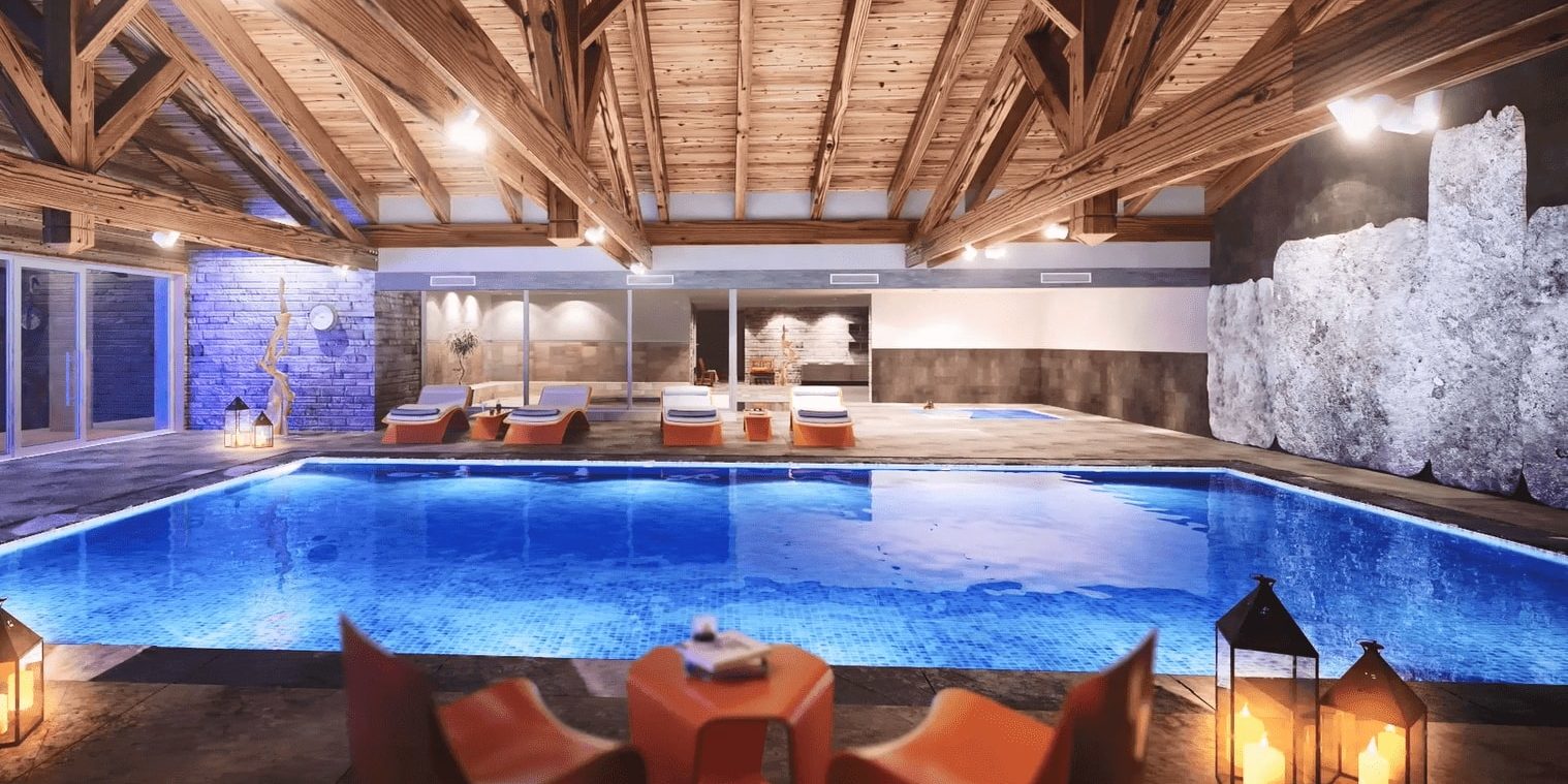 Les Chalets Elena Les Houches Chamonix Mont Blanc Frankrijk wintersport skivakantie luxe zwembad