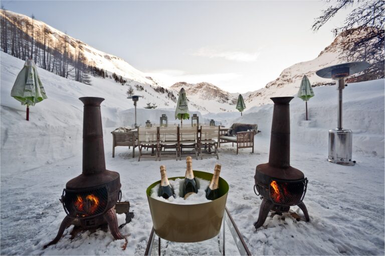 Kerstmis Chalet Le Chardon Val d'Isere Tignes - Val d'Isere Frankrijk wintersport skivakantie luxe houtkachels Champagne sneeuw